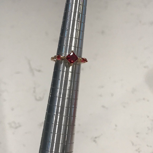 Dainty 18kt Gold Plated Geometric Ruby Topaz Ring size 5 - Picture 10 of 13